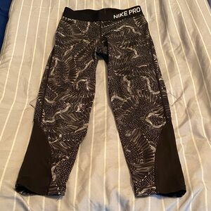 Nike Pro Black and White Patterned Leggings